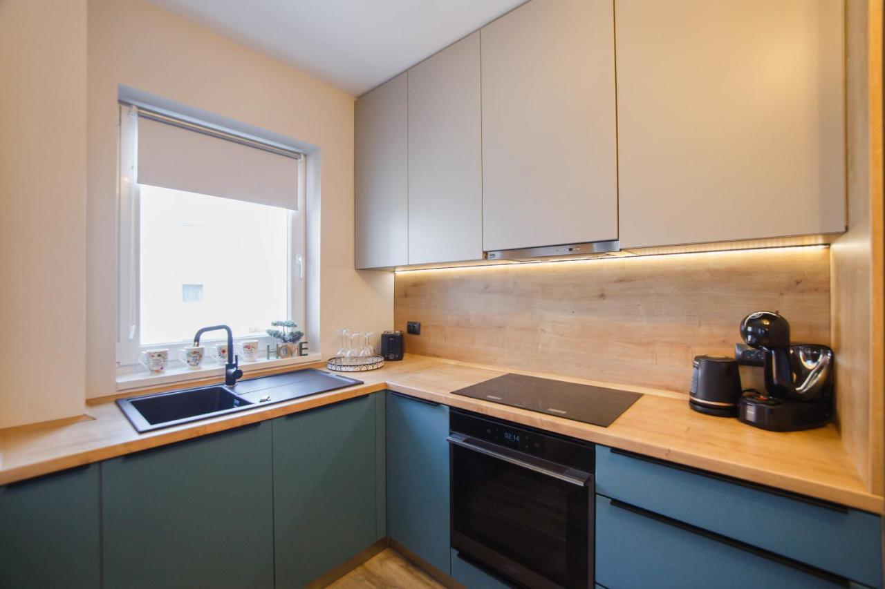 Charming Family Haven Apartment Орадеа Екстериор снимка