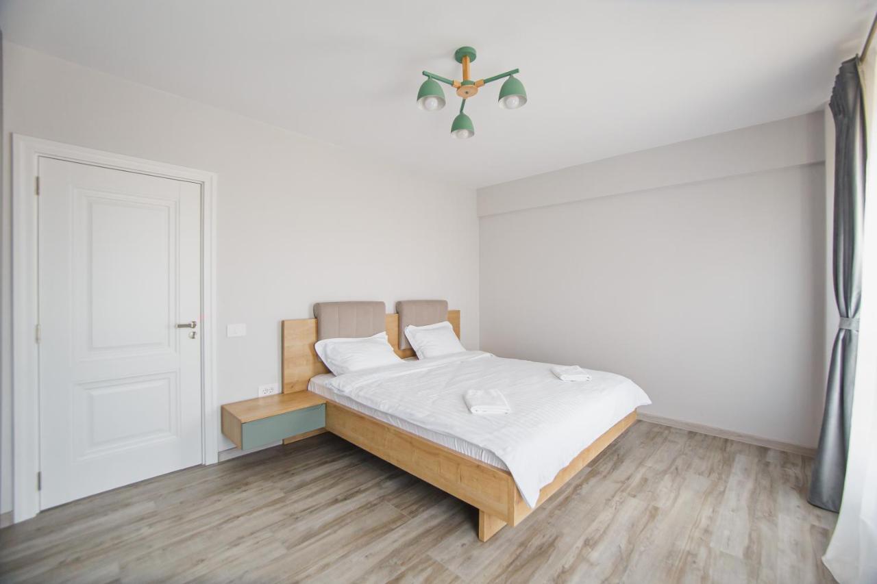 Charming Family Haven Apartment Орадеа Екстериор снимка