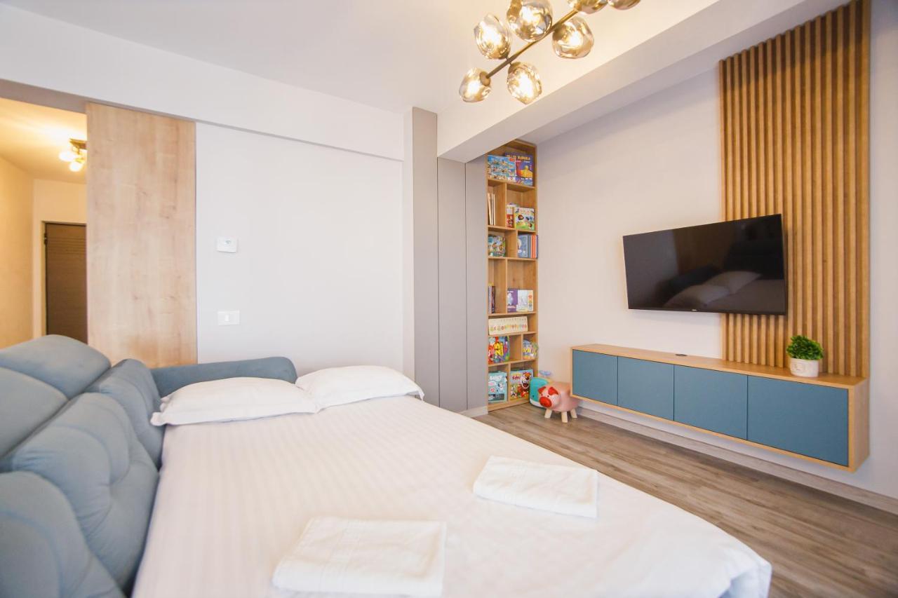 Charming Family Haven Apartment Орадеа Екстериор снимка