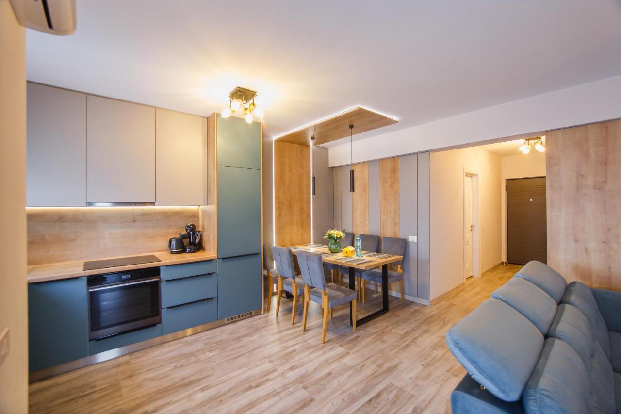 Charming Family Haven Apartment Орадеа Екстериор снимка